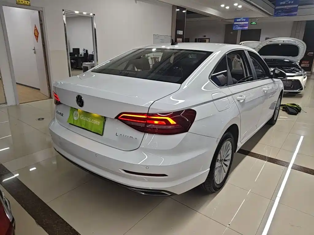 Volkswagen Lavida 2021