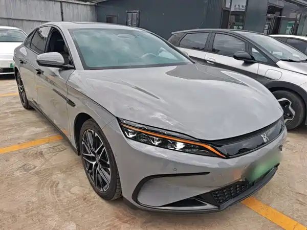 BYD Han 2025