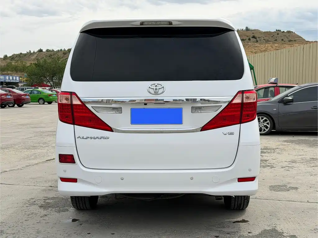 Toyota Alphard 2014 — фото 5