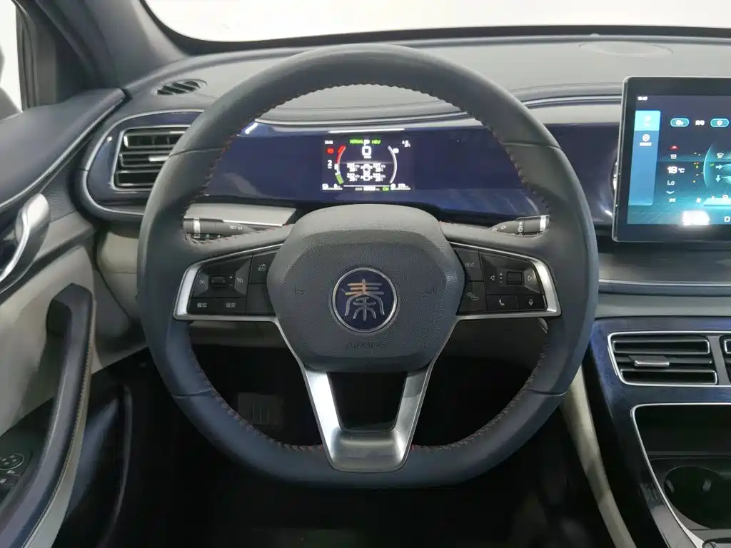 BYD Qin PLUS 2023 — фото 11