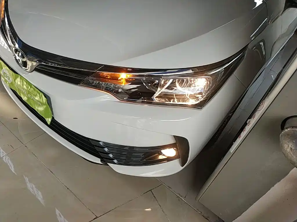 Toyota Corolla 2019 — фото 24
