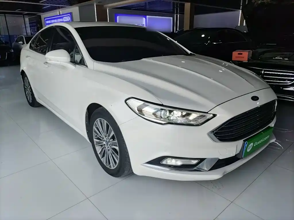 Ford Mondeo 2017 — фото 4