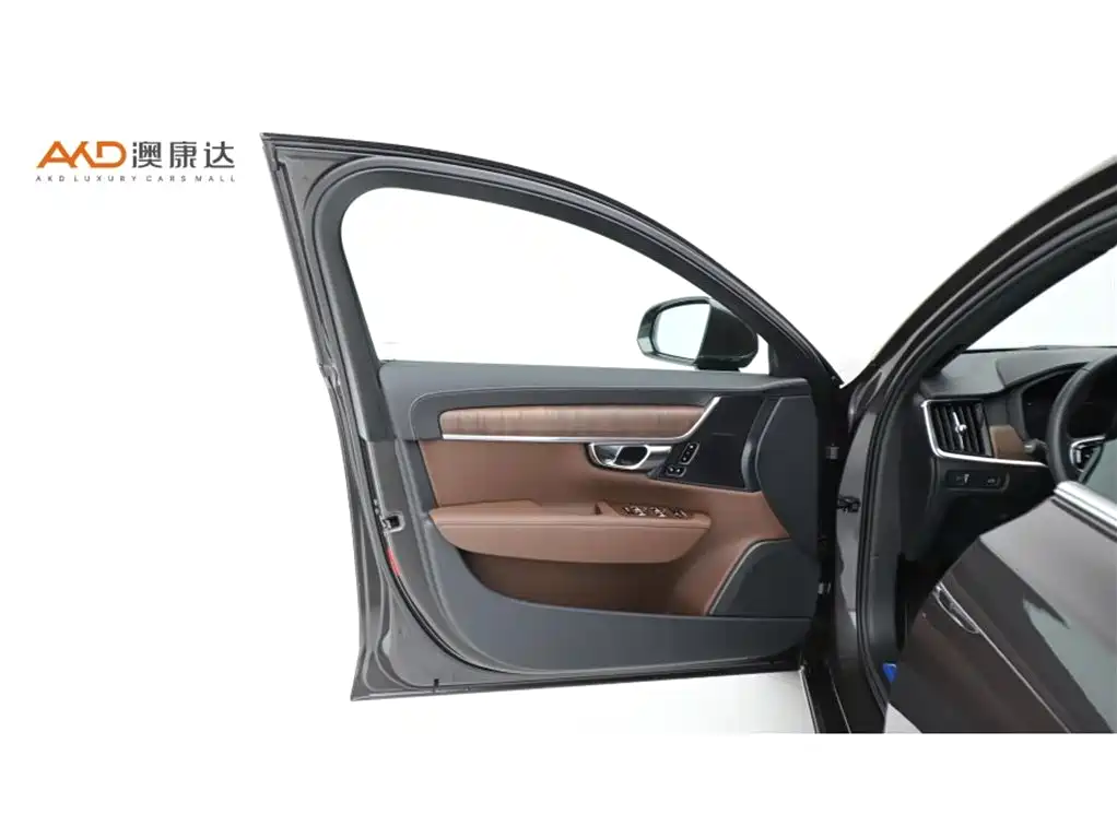 Volvo S90 2021 — фото 10