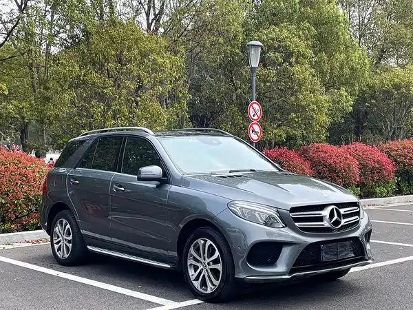 Mercedes-Benz GLE 2017