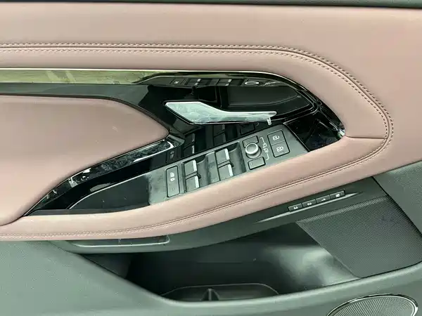 Land Rover Range Rover Evoque 2026