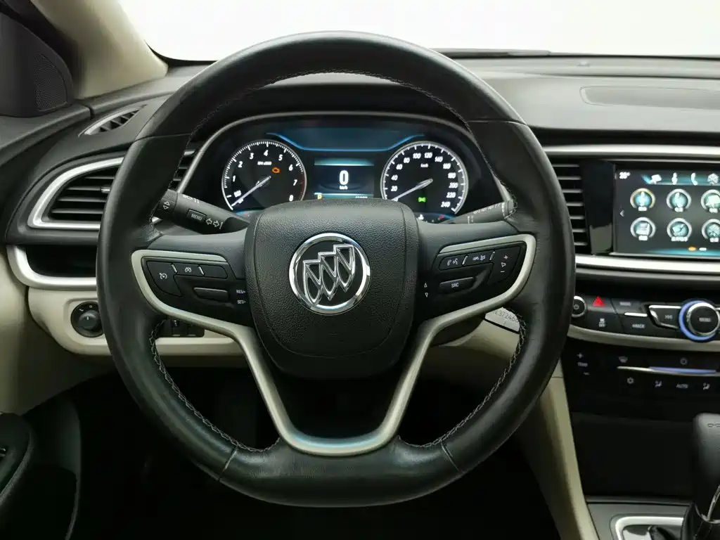 Buick Excelle 2020 — фото 11