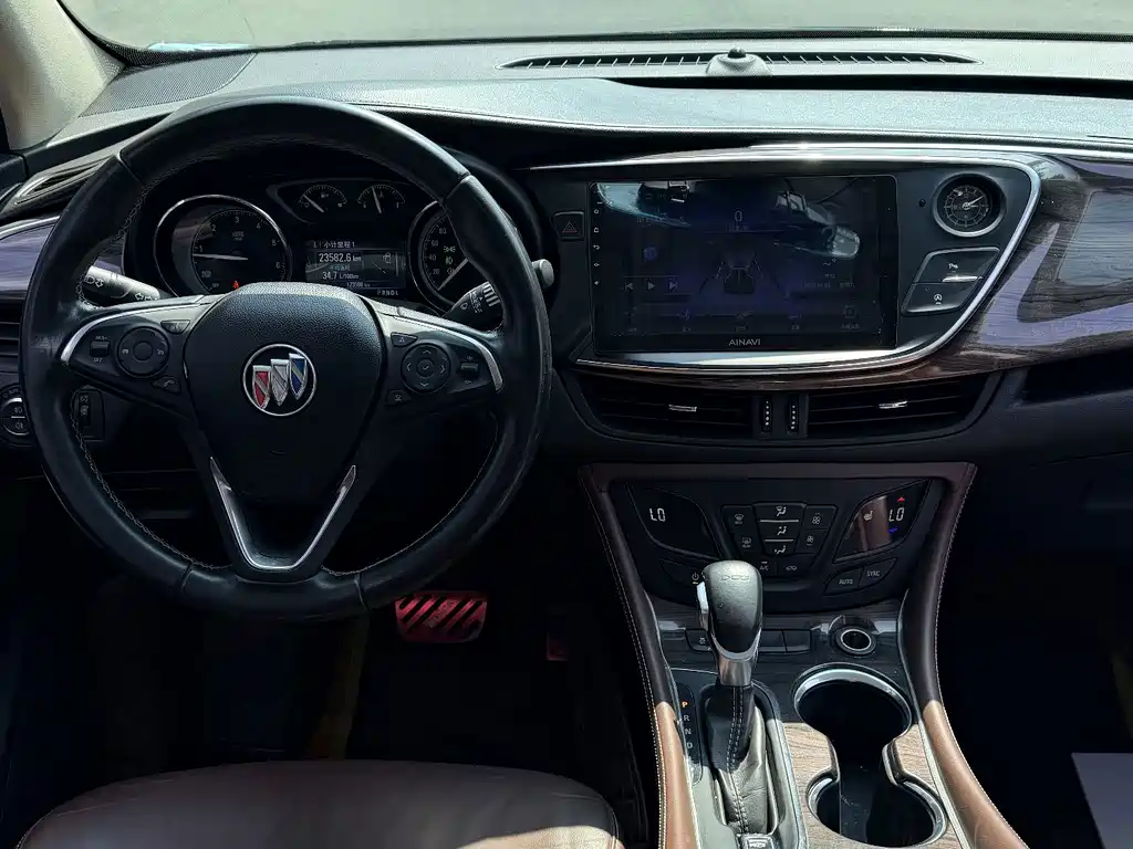 Buick Envision Plus 2017 — фото 19