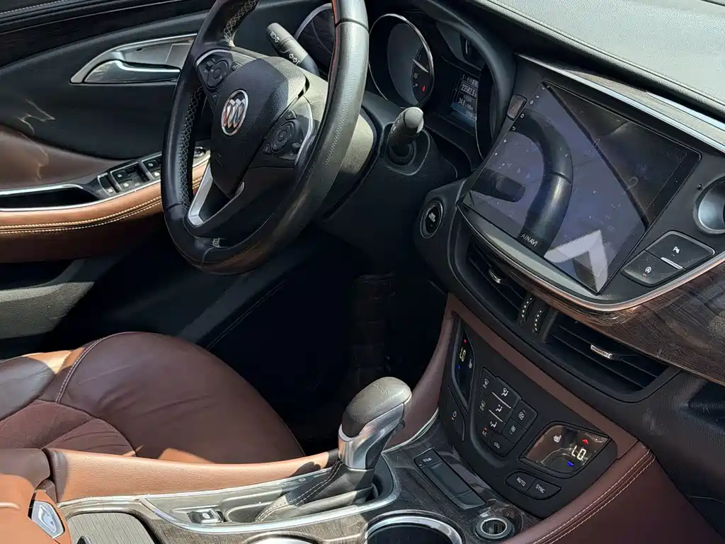 Buick Envision Plus 2017 — фото 21