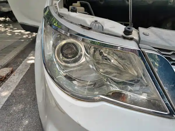 Baojun 730 2015