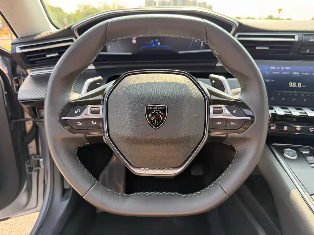 Peugeot 508 2023 — фото 19