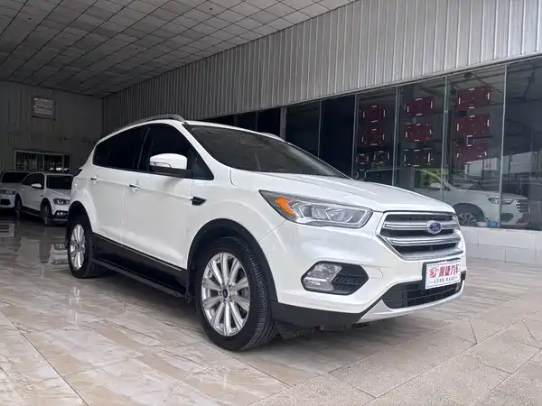Ford Kuga 2016