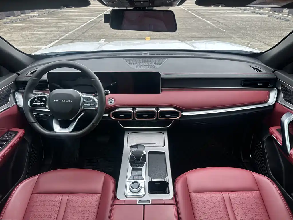 Jetour X70 PLUS 2025 — фото 10