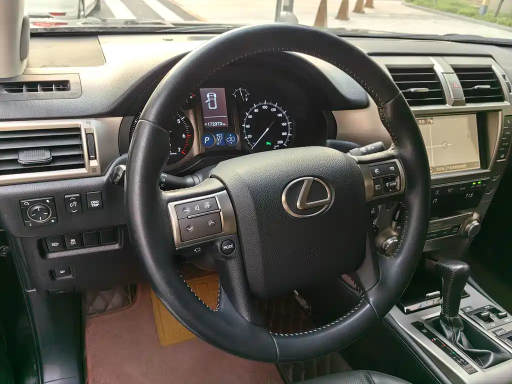 Lexus GX 2014 — фото 27