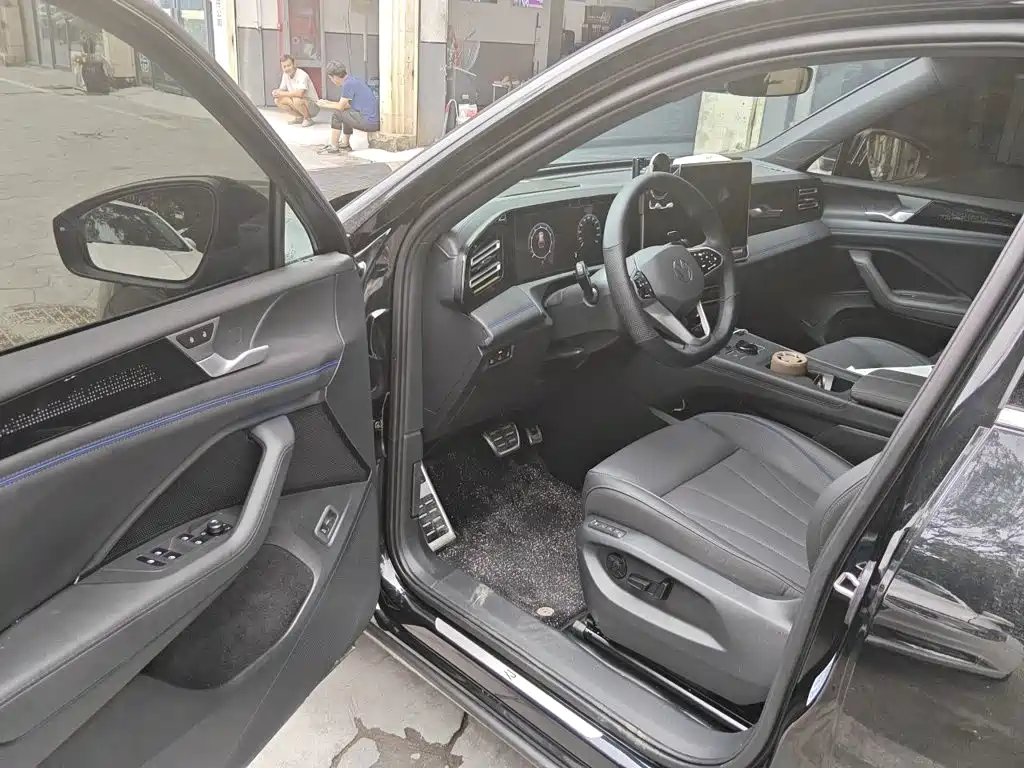 Volkswagen Tiguan L 2025 — фото 14