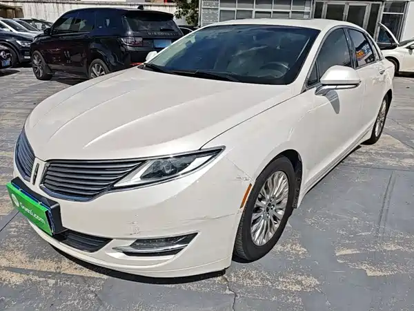 Lincoln MKZ 2015