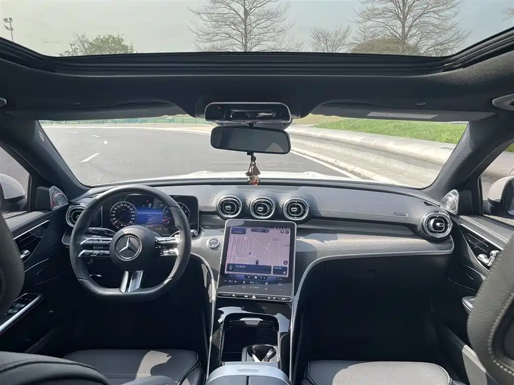Mercedes-Benz C-Class 2022 — фото 10