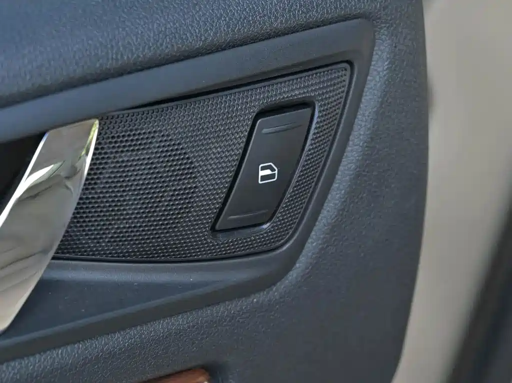 Skoda Octavia 2013 — фото 23