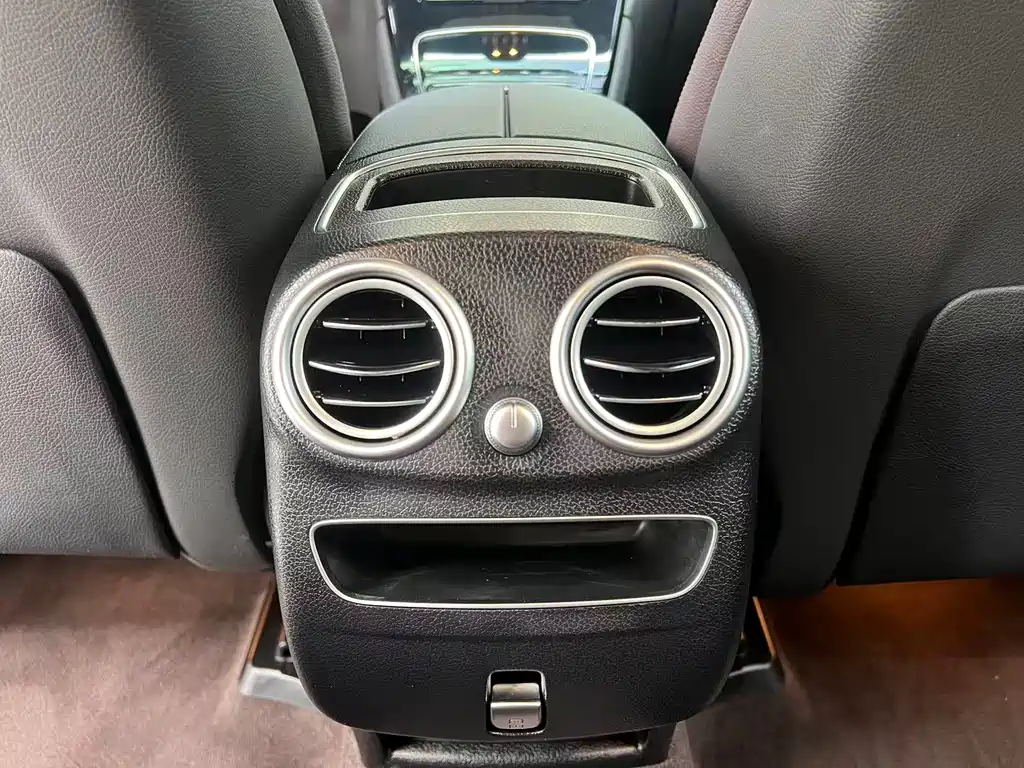 Mercedes-Benz GLC 2022 — фото 13