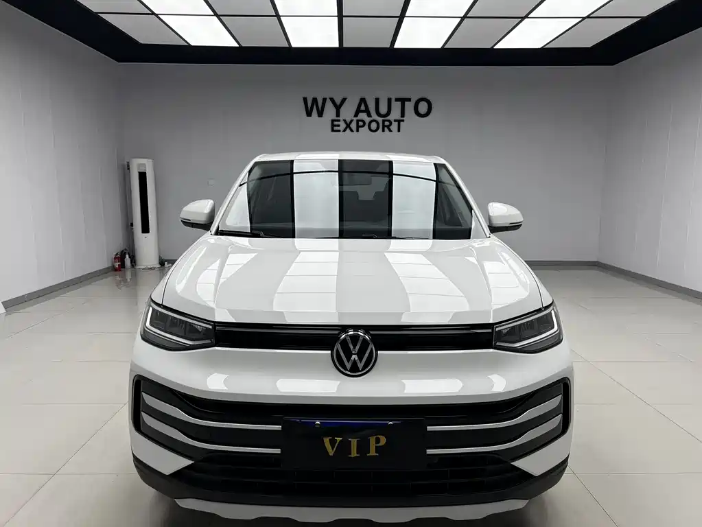 Volkswagen Tharu 2025