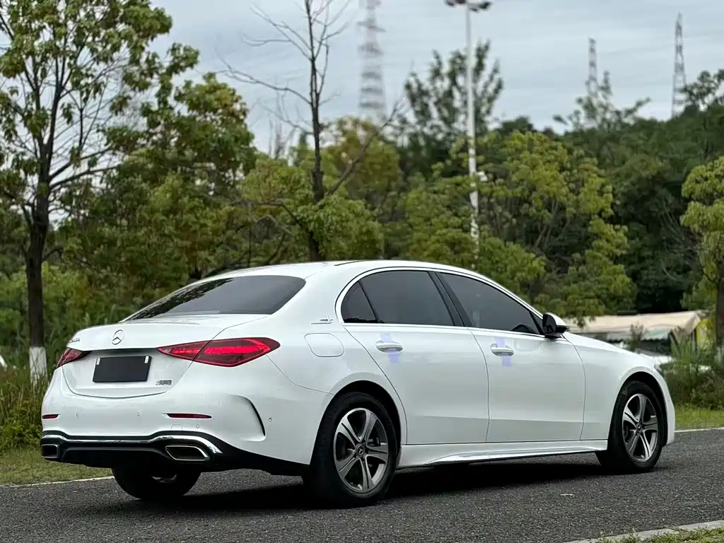 Mercedes-Benz C-Class 2022 — фото 4