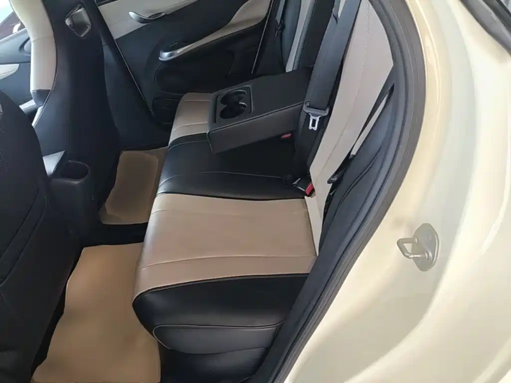 BYD Dolphin 2023 — фото 17