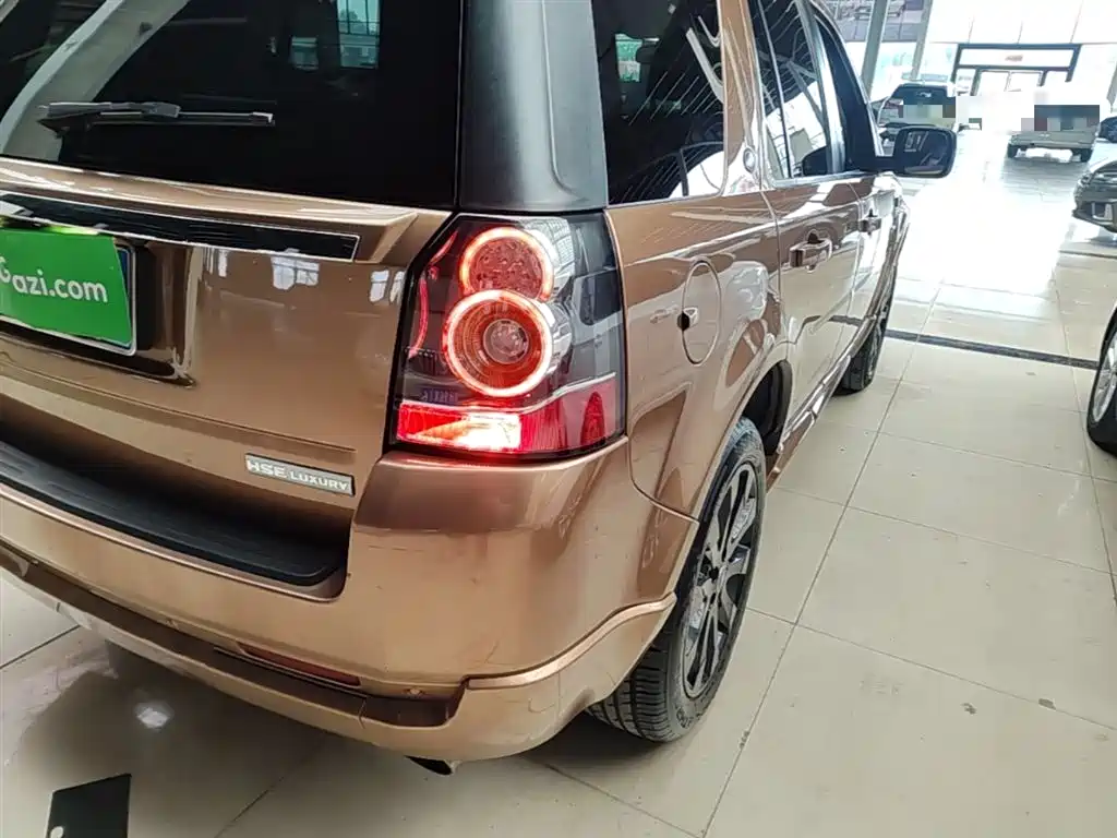 Land Rover Freelander 2 2015 — фото 8