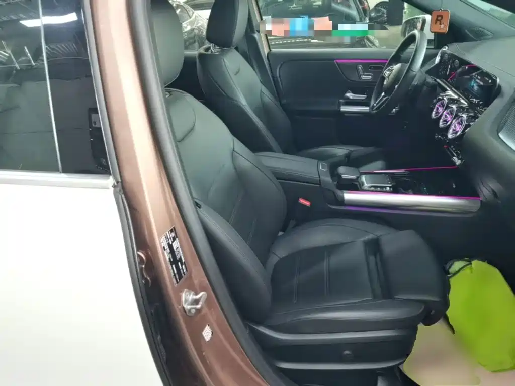 Mercedes-Benz GLA 2021 — фото 25