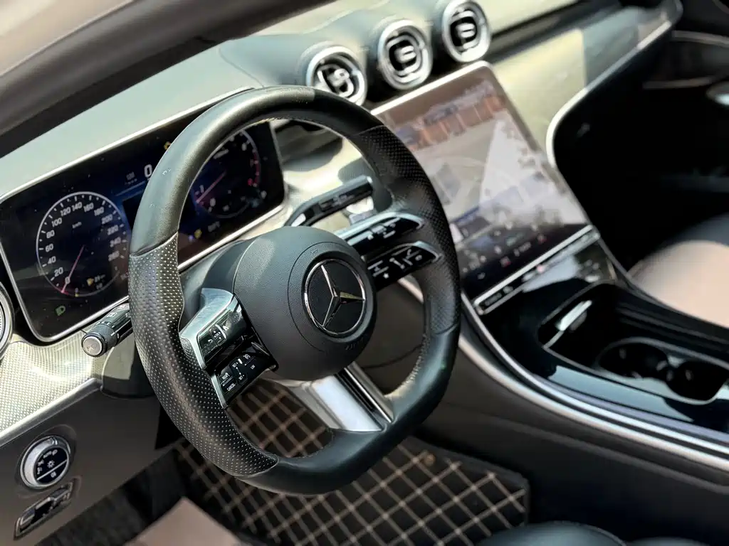 Mercedes-Benz C-Class 2022 — фото 6