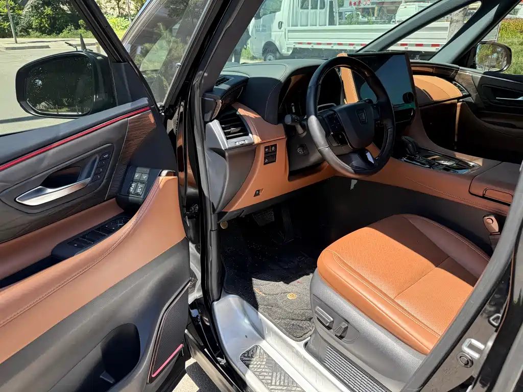 Toyota Vellfire 2025 — фото 7