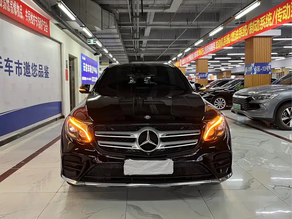 Mercedes-Benz GLC 2017 — фото 1