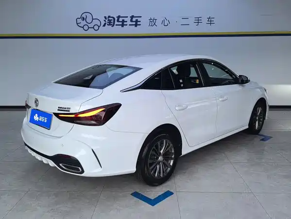 MG MG5 2025