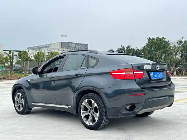 BMW X6 2012