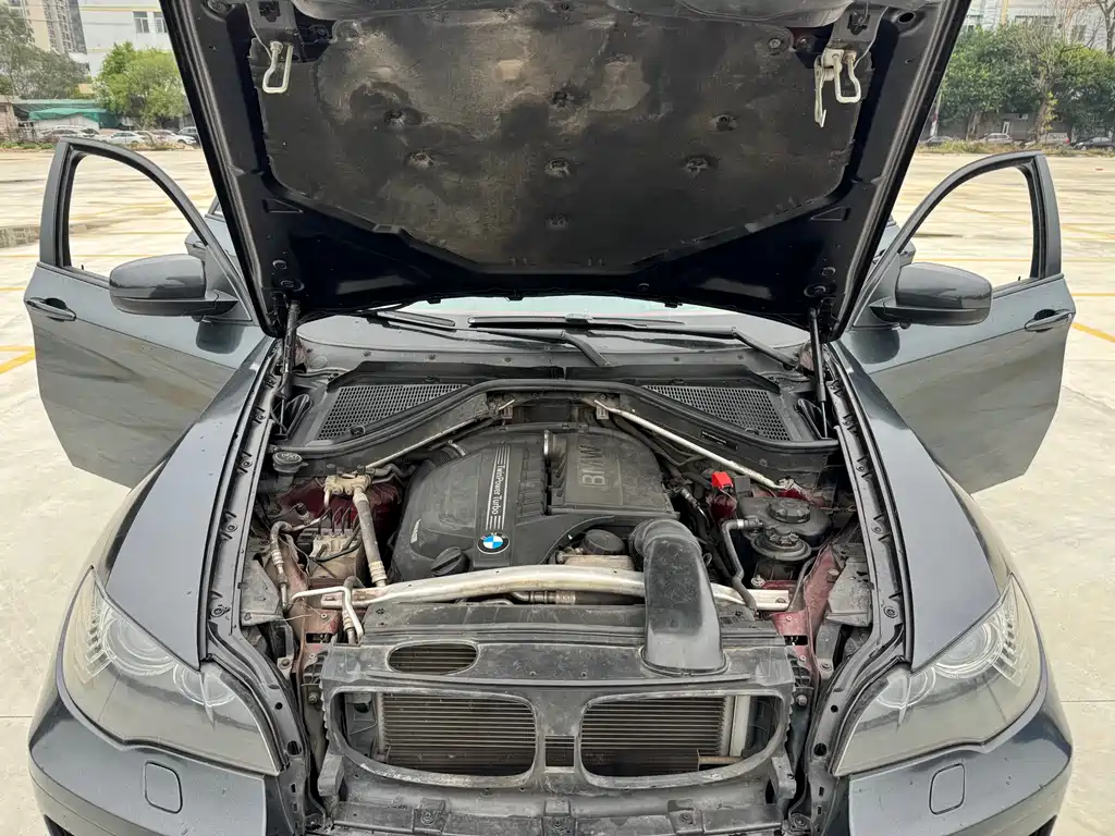 BMW X6 2012 — фото 17