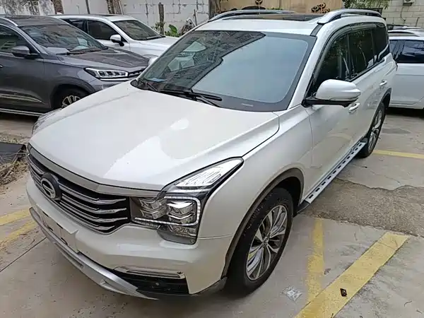 GAC Trumpchi GS8 2017