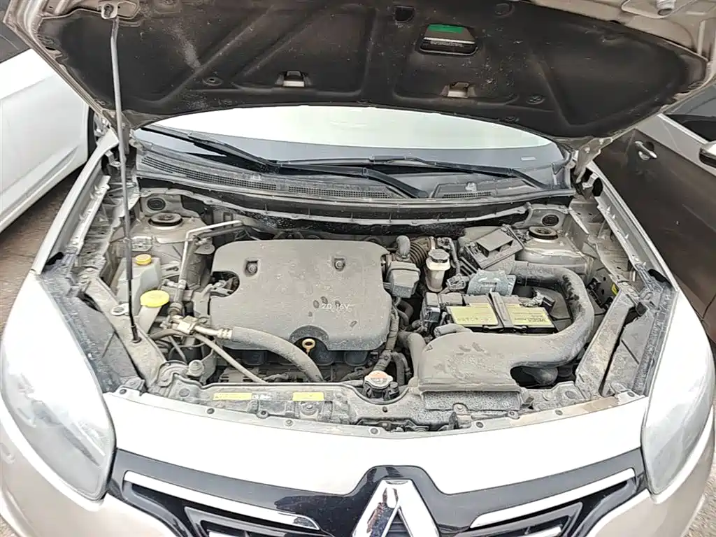 Renault Koleos 2016 — фото 20