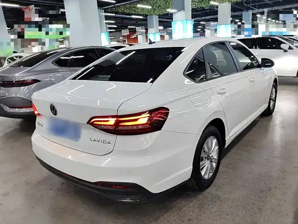 Volkswagen Lavida 2022
