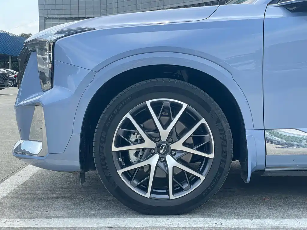 GAC Motor Trumpchi GS8 2022 — фото 6