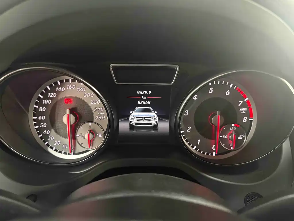 Mercedes-Benz GLA 2016 — фото 4