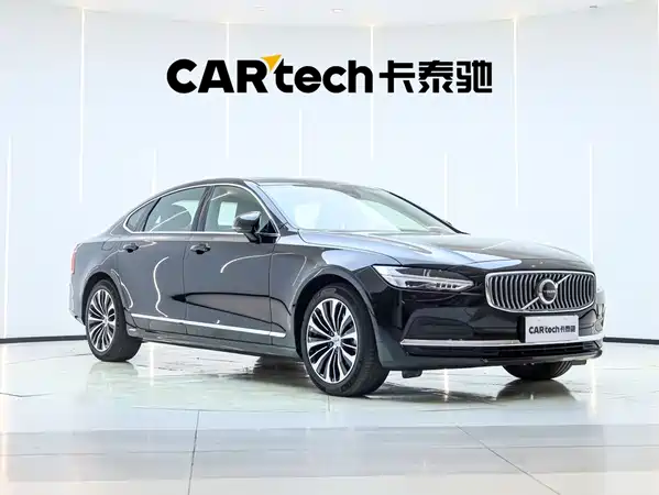 Volvo S90 2025