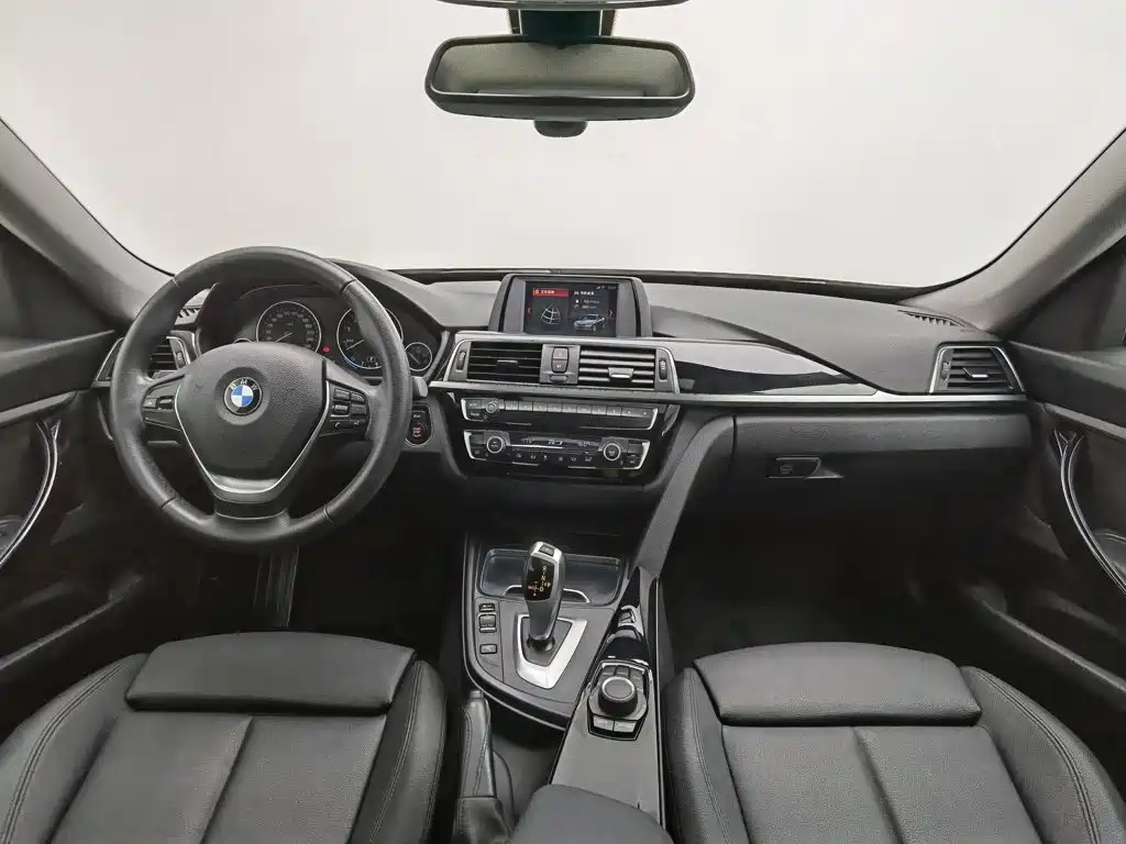 BMW 3 Series GT 2017 — фото 5