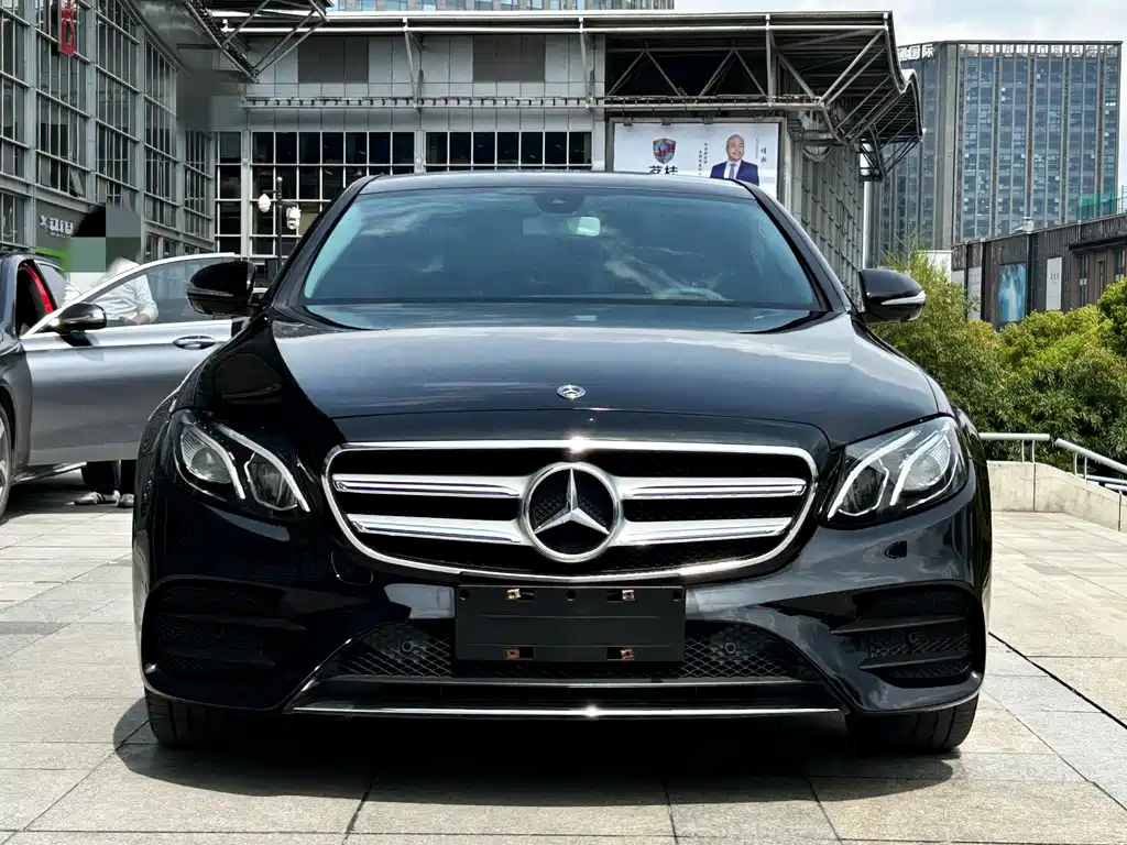 Mercedes-Benz E-Class 2019 — фото 2