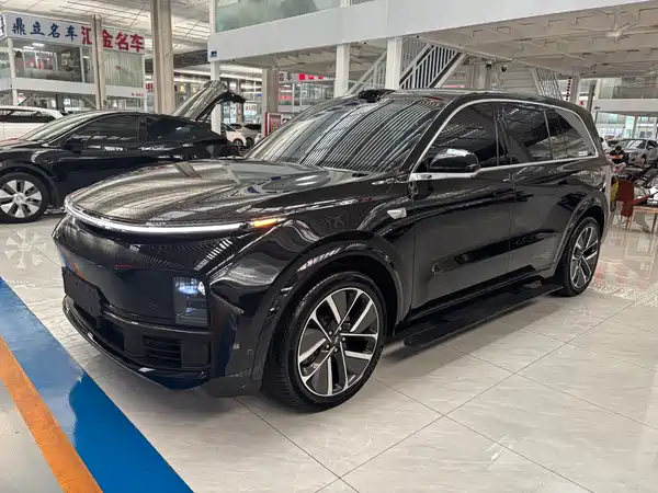 Li Auto L9 2025