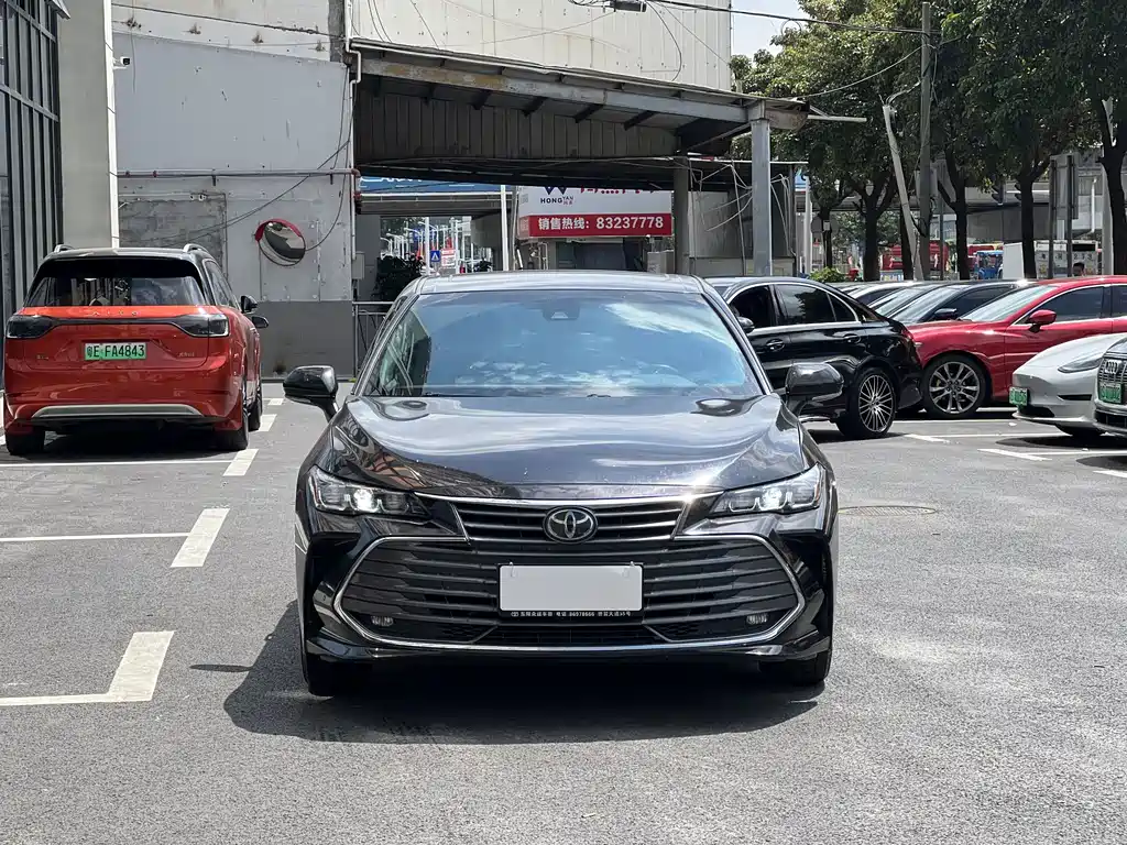 Toyota Avalon 2020 — фото 2
