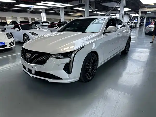 Cadillac CT4 2023