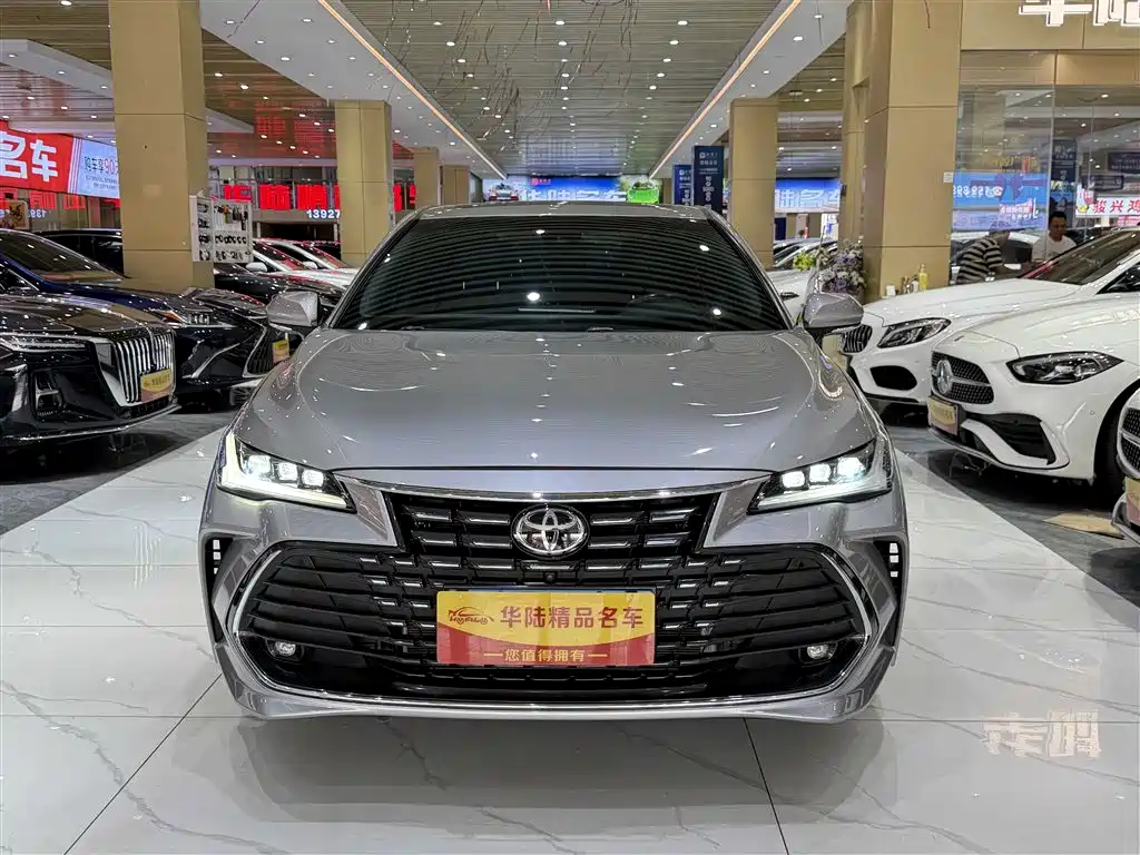 Toyota Avalon 2023 — фото 2