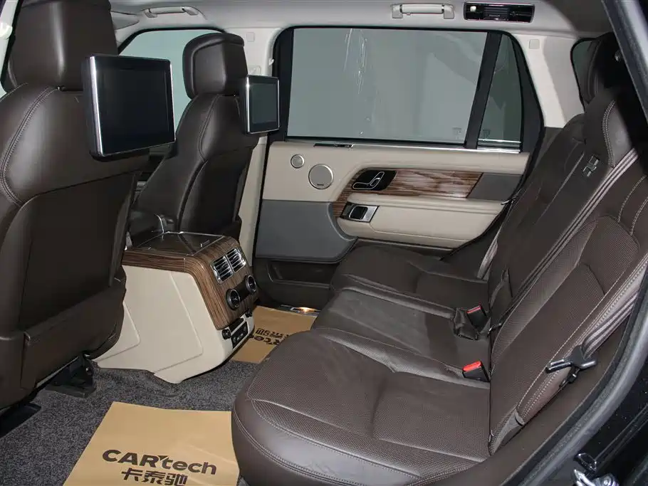 Land Rover Range Rover 2019 — фото 19