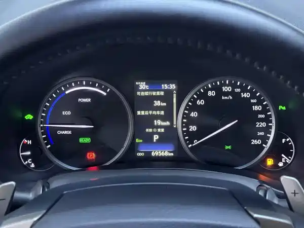 Lexus NX 2019