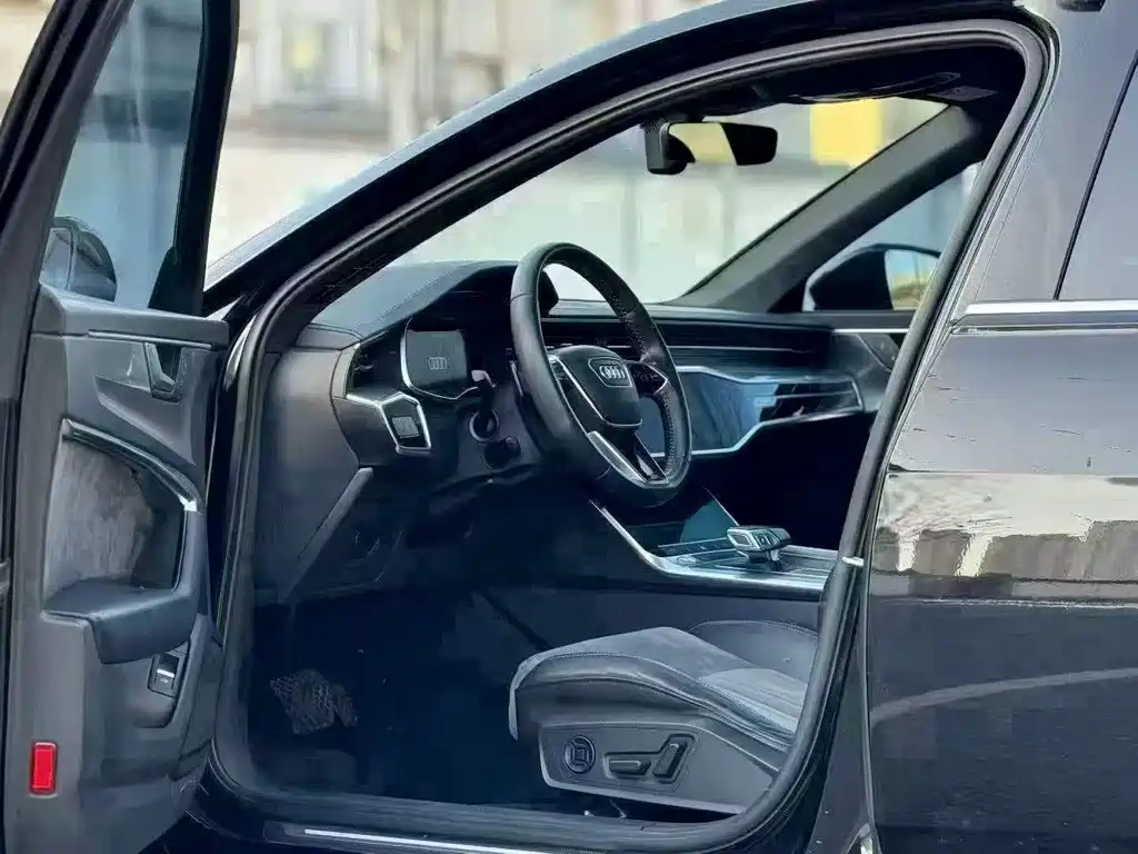 Audi A6L 2021 — фото 3