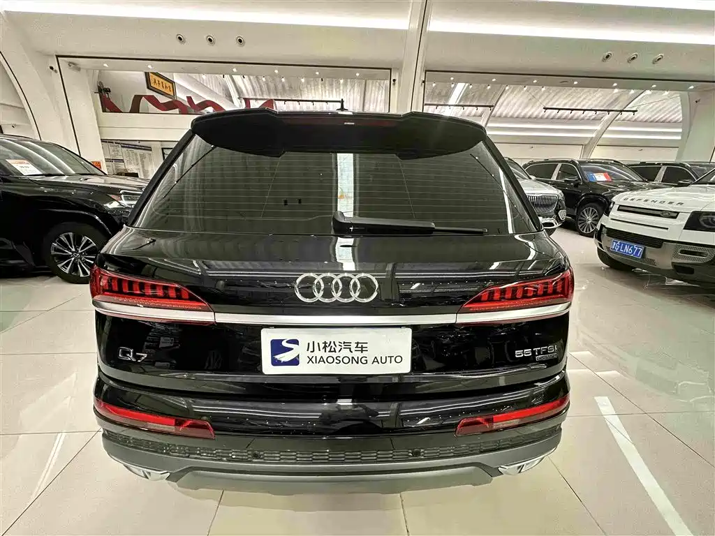 Audi Q7 2021