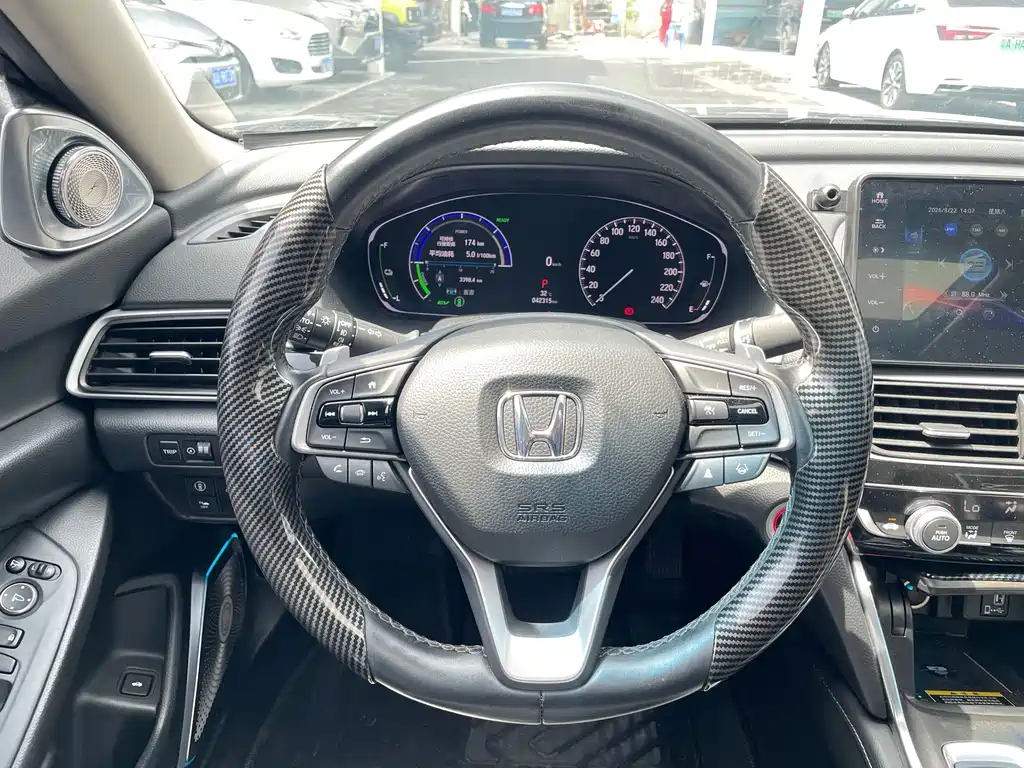 Honda Accord 2023 — фото 14